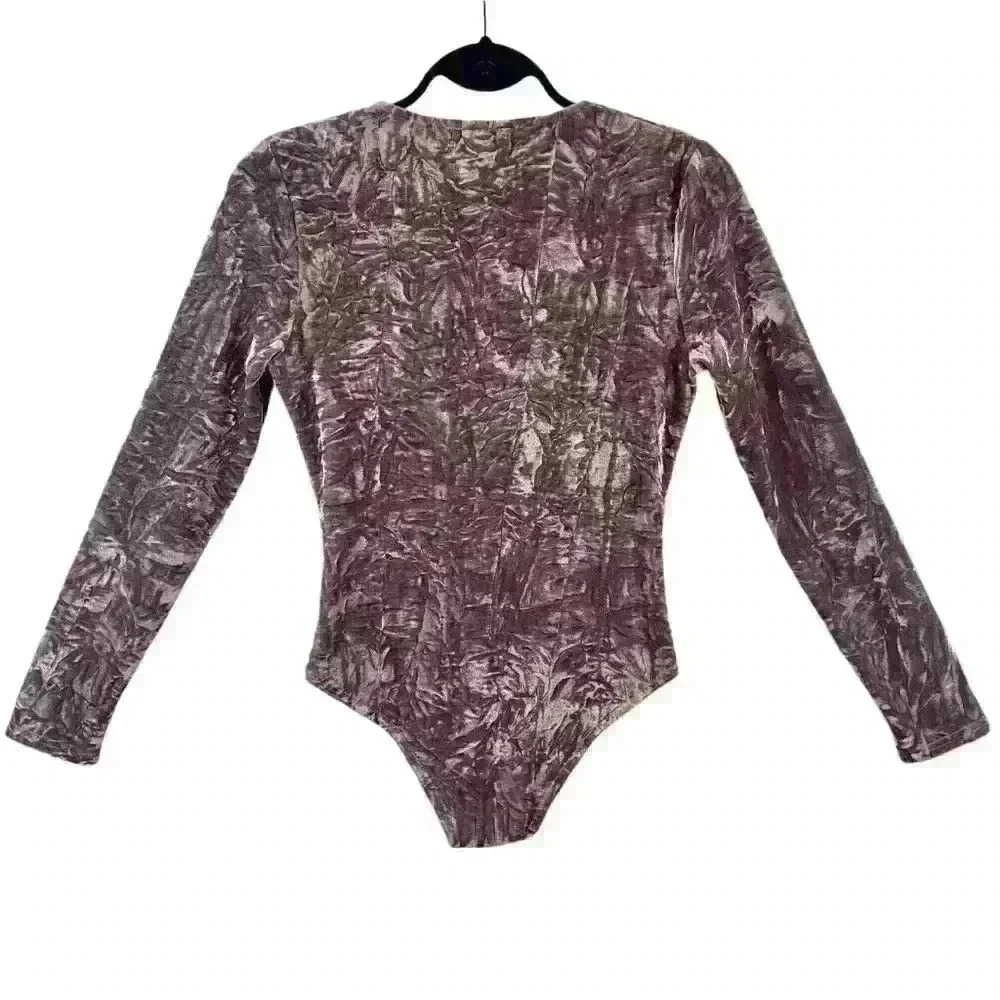 Makers of Dreams Velvet Bodysuit M, Plunge Neck, Twist Front, Boho Chic Sexy Top - Picture 2 of 16
